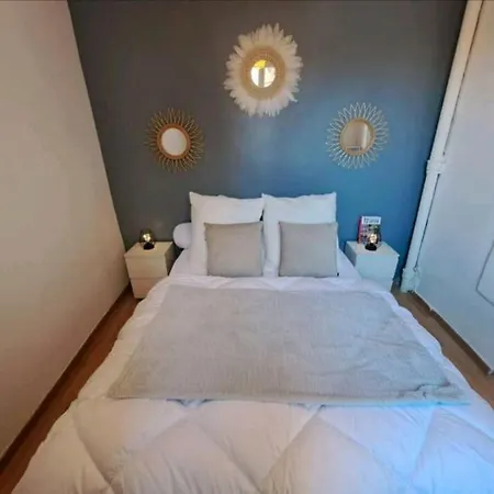 Logement Cosy Pour 4, Wifi, Centre